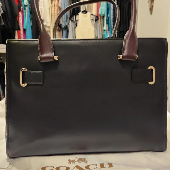 COACH handbag - Picture 6 of 9